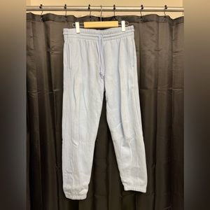 Aritzia TNA fleece boyfriend sweatpants